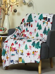 furn. White Christmas Together Throw - Image 2 of 4