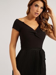 Guess Erynn Short Sleeve Pleated Midi Dress - Image 3 of 4