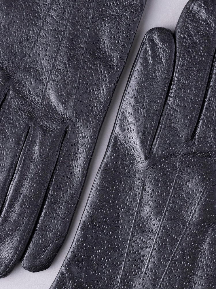 Lakeland Leather Black Mia V Classic Leather Gloves - Image 3 of 3