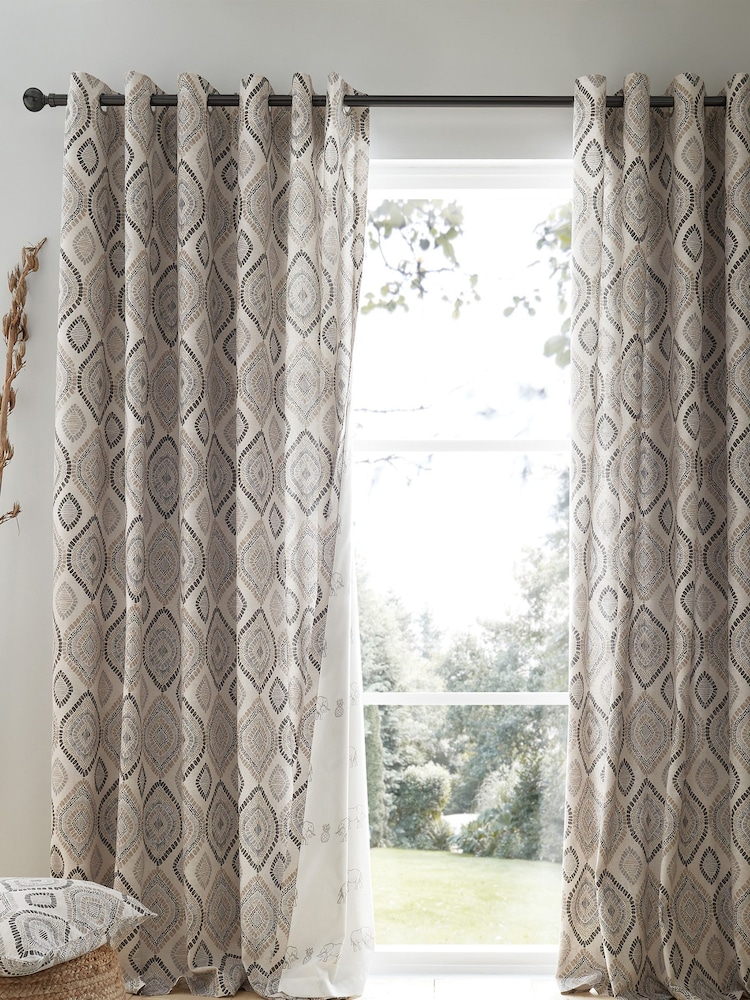 Pineapple Elephant Ziri Eyelet 100% Хлопковые шторы - Изображение 2 из 5 Pineapple Elephant Ziri Eyelet 100% Хлопковые шторы - Изображение 2 из 5
