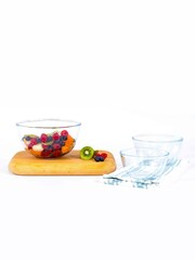 Pyrex Set of 3 Clear Classic Bowls Set - Image 1 of 2