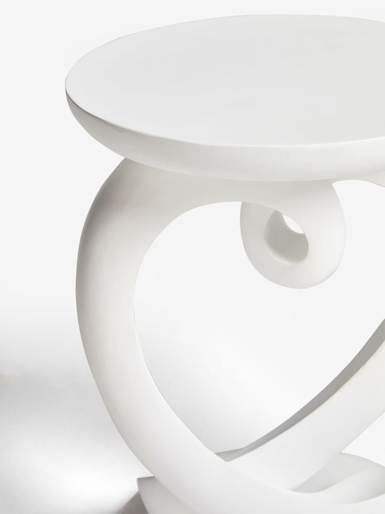 White Heart Side Table - Image 2 of 6