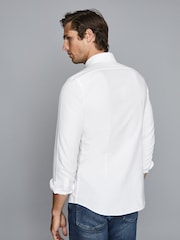 Белый - Reiss Reiss Greenwich Soft Wash Button Down Oxford 100% Cotton Shirt - Изображение 4 из 6