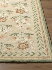 LIVABLISS Green Border Fairfax Global Wool Rug - Image 2 of 7