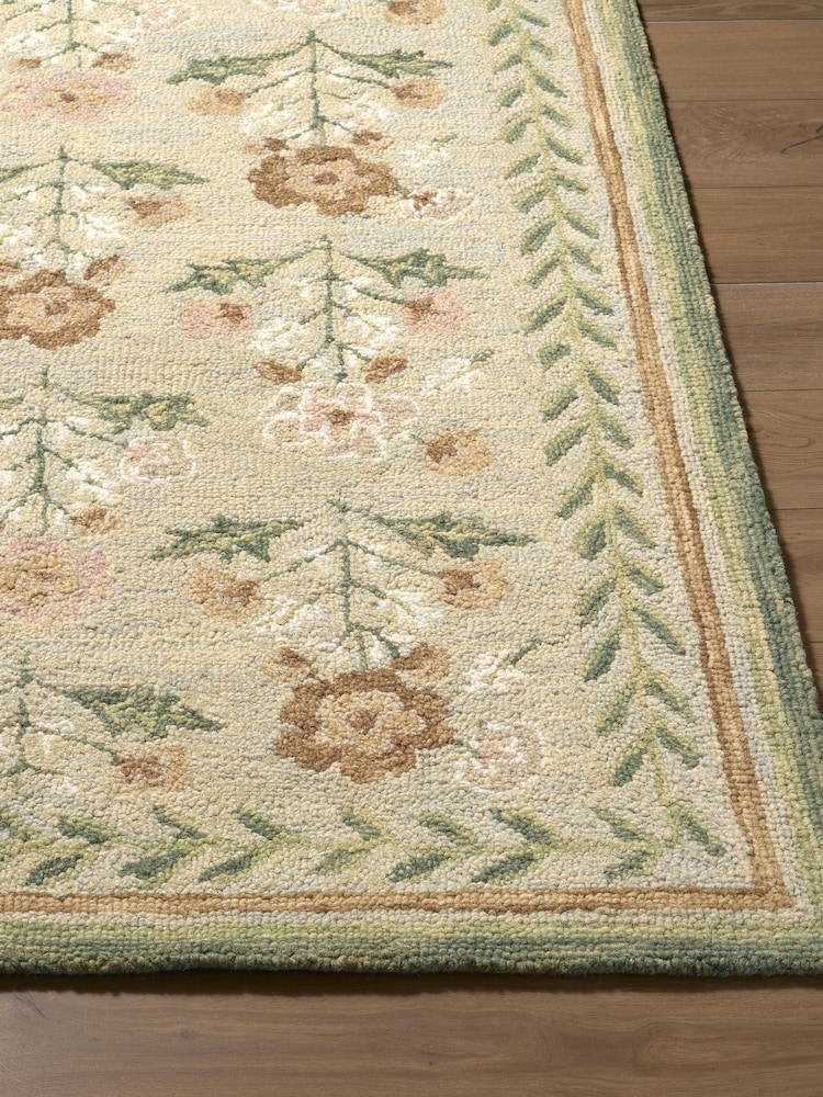 LIVABLISS Green Border Fairfax Global Wool Rug - Image 2 of 7 LIVABLISS Green Border Fairfax Global Wool Rug - Image 2 of 7