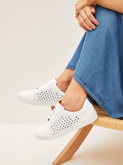 Weiß - Signature Lederturnschuhe mit Schnürung und Webdesign - Bild 1 von 5