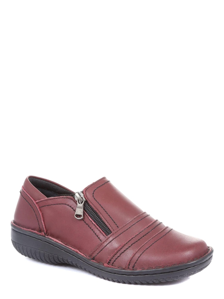 Zapatos rojos sin cierres para mujer de corte ancho en cuero de Loretta - Imagen 2 de 5