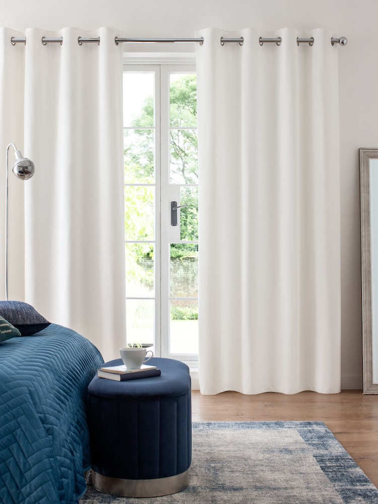 White Matte Velvet Lined Eyelet Curtains - Image 5 of 5