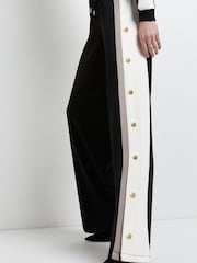 River Island Black Popper Low Rise Premium Joggers - Image 2 of 3