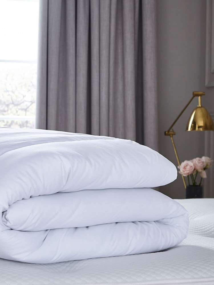 Silentnight Luxury Soft As Silk 13.5 Tog Duvet - Image 4 of 4