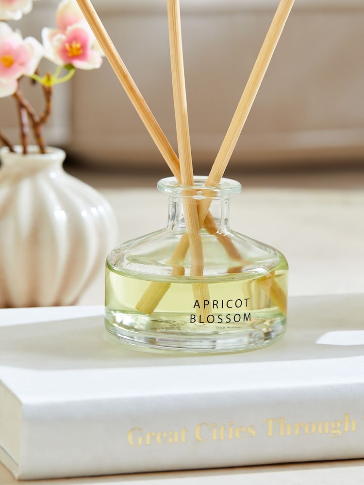 Apricot Blossom 70ml Fragranced Reed Diffuser - Image 2 of 3