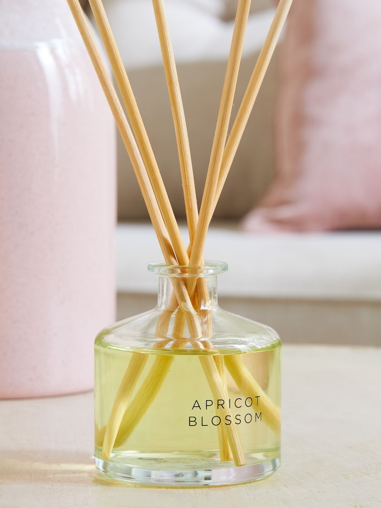 Apricot Blossom 200ml Fragranced Reed Diffuser - Image 2 of 4