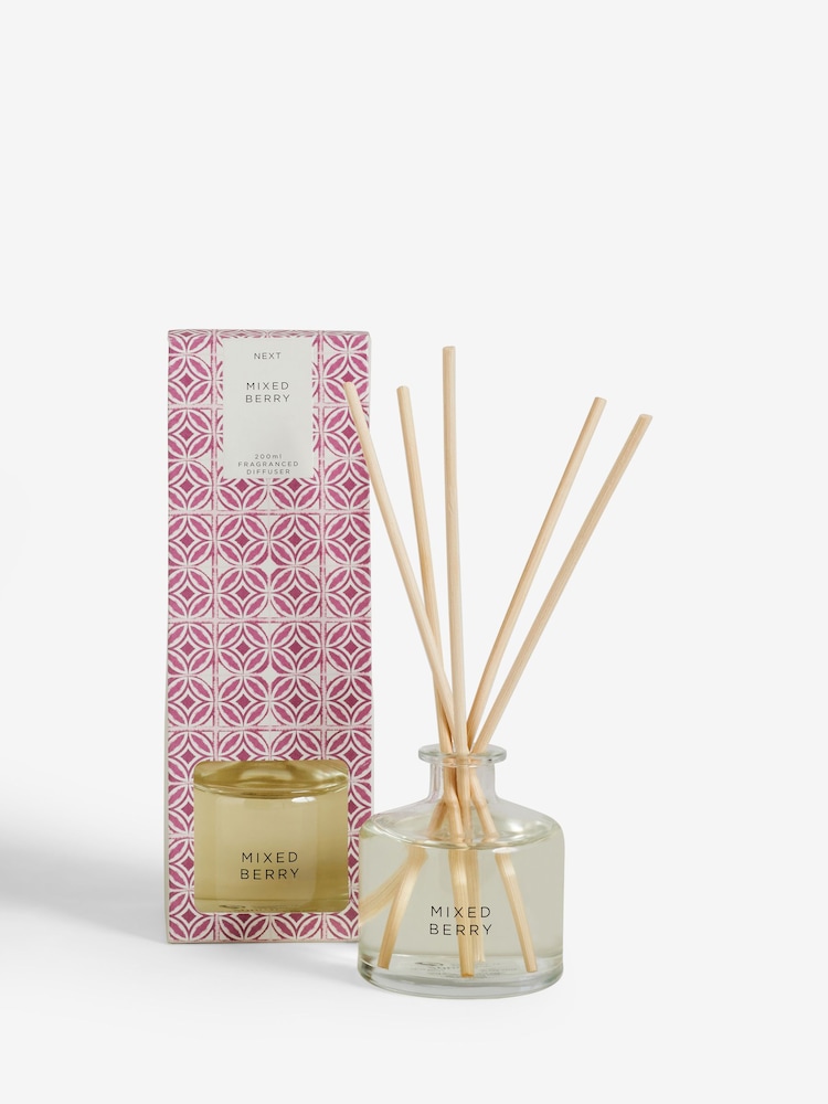 Mixed Berry 200ml Fragranced Reed Diffuser - Image 4 of 4