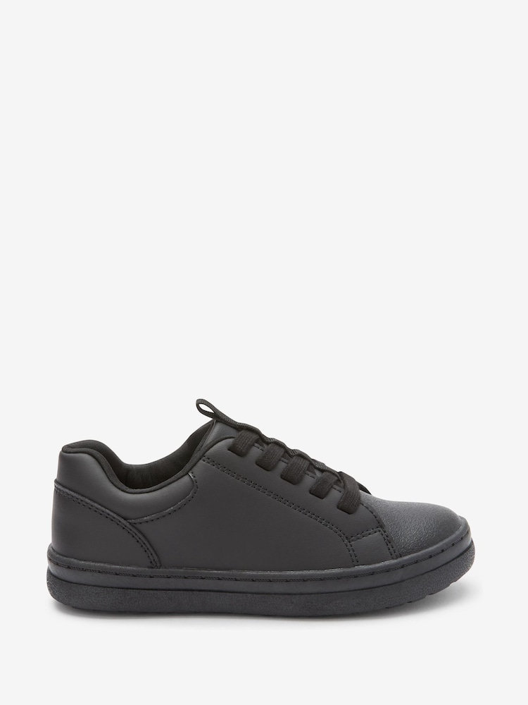 Schwarz - Schnürschuhe aus Leder für die Schule - Bild 1 von 5 Schwarz - Schnürschuhe aus Leder für die Schule - Bild 1 von 5