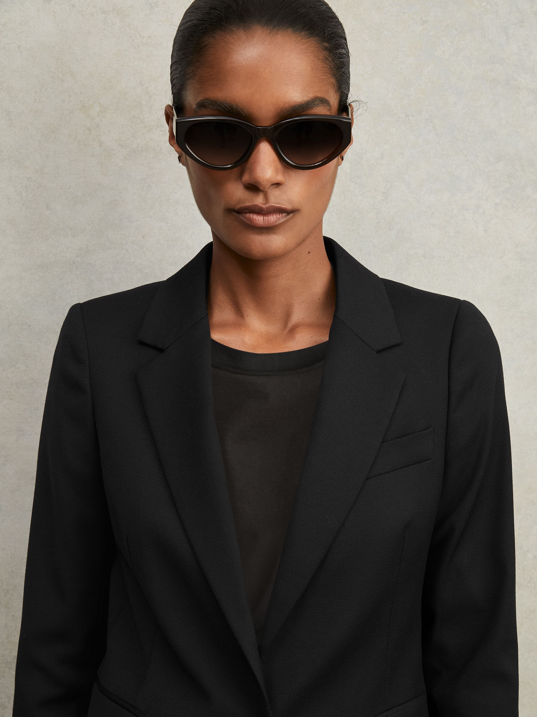 ドーリーガールバイアナスイ　スーツ　ブラック Buy Reiss Black Haisley Single Breasted Suit Blazer from Next USA