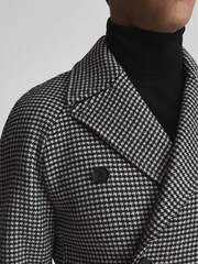 Reiss Black Print General Houndstooth Double Breasted Coat - Image 4 of 7