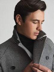 Reiss Black Print General Houndstooth Double Breasted Coat - Image 7 of 7