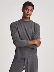 بلوفر ياقة مستديرة Adam Melange من Reiss - صورة 6 من 6