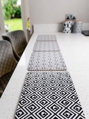 Beau And Elliot Set of 4 Monochrome Monochrome Tile Placemats - Image 5 of 5