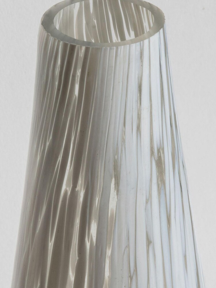 Gallery Home White Christmas Cael Tree Vase 38cm - Image 3 of 3