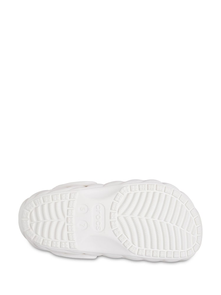 Crocs White Classic Lined Overpuff Clogs - Image 10 of 10