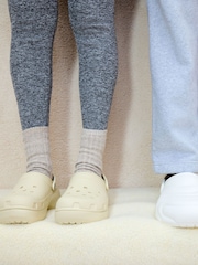 Crocs White Classic Lined Overpuff Clogs - Image 4 of 10