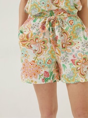 FatFace Natural Faye Paradise Floral Shorts - Image 4 of 5