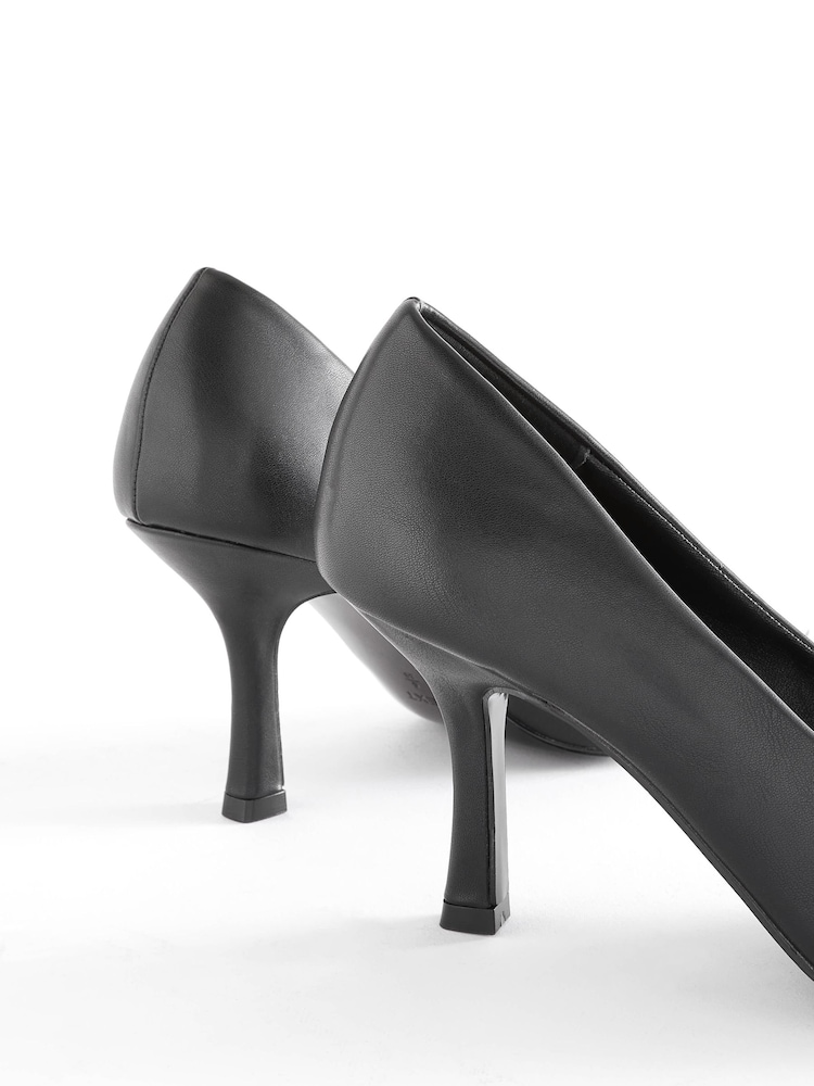 Black Forever Comfort® Metallic Toe Court Shoes - Image 7 of 7