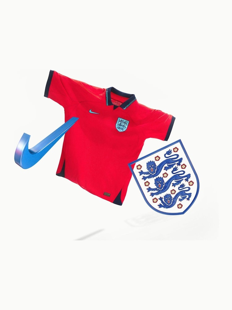 Nike Red Blank England Away Stadium Football Shirt 2022 - Image 11 of 11