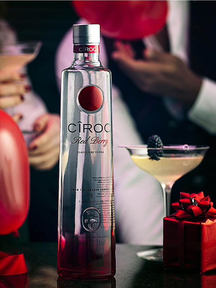 DrinksTime Ciroc Red Berry Flavoured French Vodka - Image 2 of 4