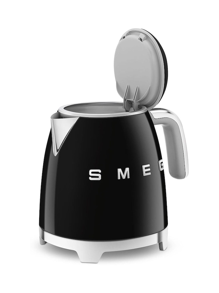 Smeg Black 50's Style Mini Kettle - Image 2 of 7