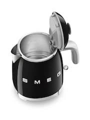 Smeg Black 50's Style Mini Kettle - Image 3 of 7