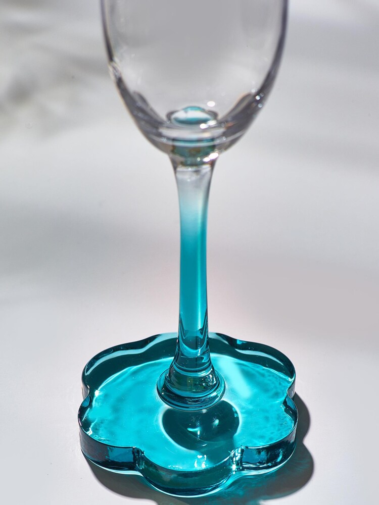 Set of 2 Teal Blue Flower Base Champagne Flutes - Image 4 of 5