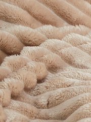 Neutral Carved Dressing Gown - Image 8 of 8