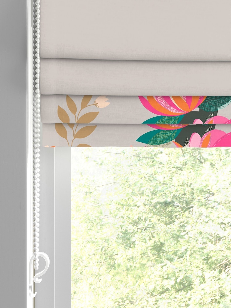 Sara Miller Pale Grey 100% Cotton Peony Border Made to Measure Roman Blind - Image 2 of 5