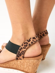 Animal - Forever Comfort® Schuhe mit Keilabsatz und elastischen Riemen - Bild 2 von 6