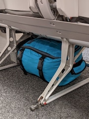 Modrozelena modra - Cabin Max Metz 20L Underseat Bag 40x20x25cm - Slika 7 iz 9