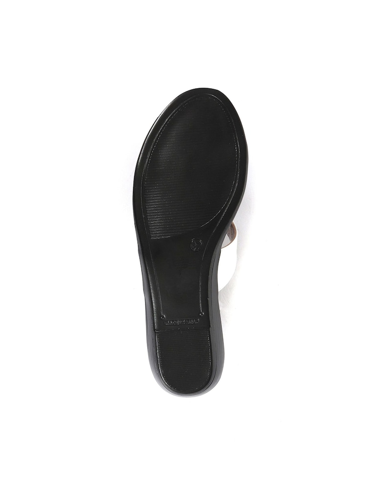 Jones Bootmaker Klevina Leather Sandals - Image 6 of 6