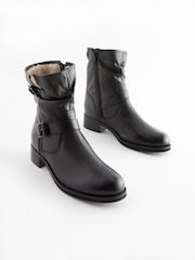 črna - Forever Comfort® Usnje z umetnim krznom obloženi gležnjarji Slouch - Slika 1 iz 6