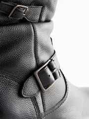 črna - Forever Comfort® Usnje z umetnim krznom obloženi gležnjarji Slouch - Slika 5 iz 6