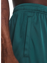 Under Armour Forrest Green Tech Graphic Shorts - Image 7 of 8