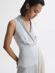 Reiss Lilac Claire Pleated Fitted Midi Dress - Image 3 of 5