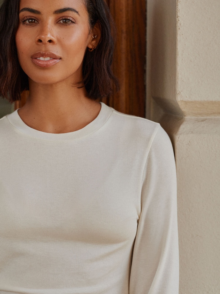 Ecru - Weiches geripptes Shirt mit langen Ärmeln und TENCEL™ Lyocell - Image 4 of 6