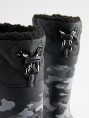 Monochrom mit Camouflagemuster - Thinsulate Warm gefütterte Gummistiefel mit Umschlagschaft - Bild 7 von 9