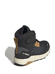 adidas Terrex Trailmaker High Cold.Rdy Hiking Trainers - Image 4 of 8