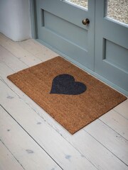 Garden Trading Natural Heart Doormat Large - Image 1 of 2