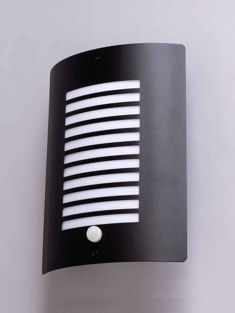 BHS Black Sigma Wall Outdoor Light - Image 2 of 5