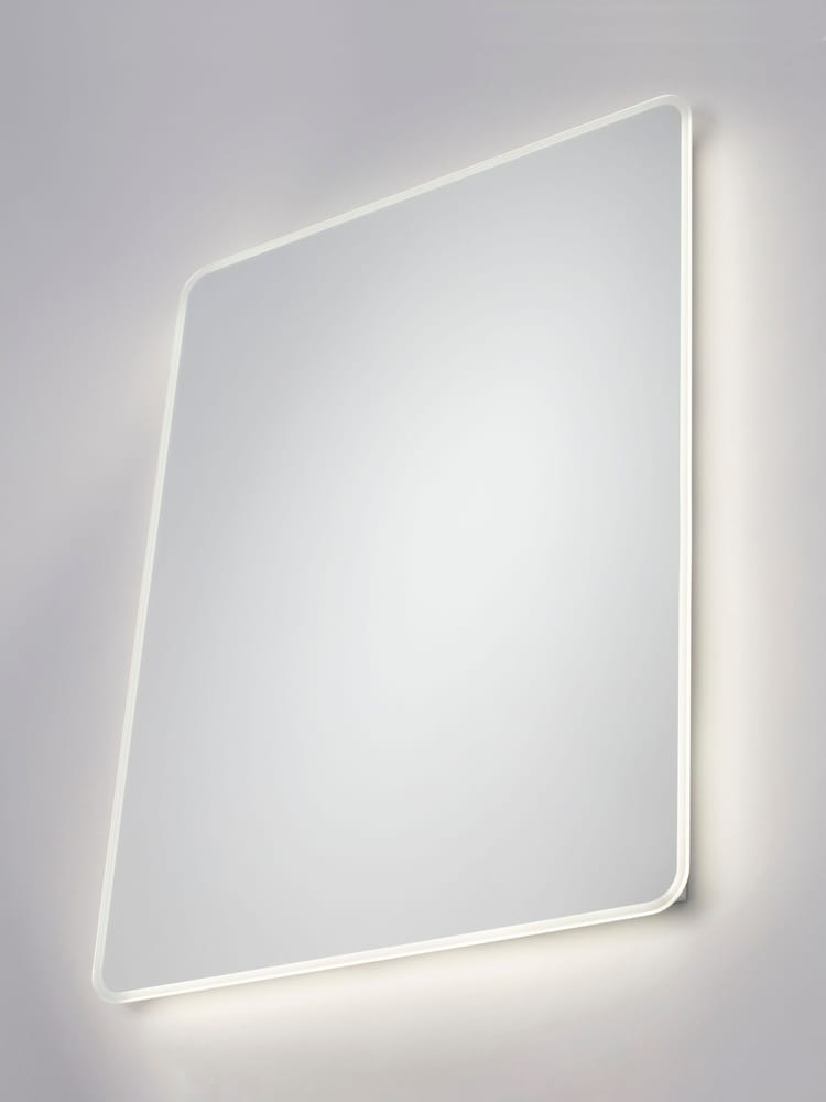 Silver Nor 600x800 22w LED IP44 Mirror - Image 1 of 4