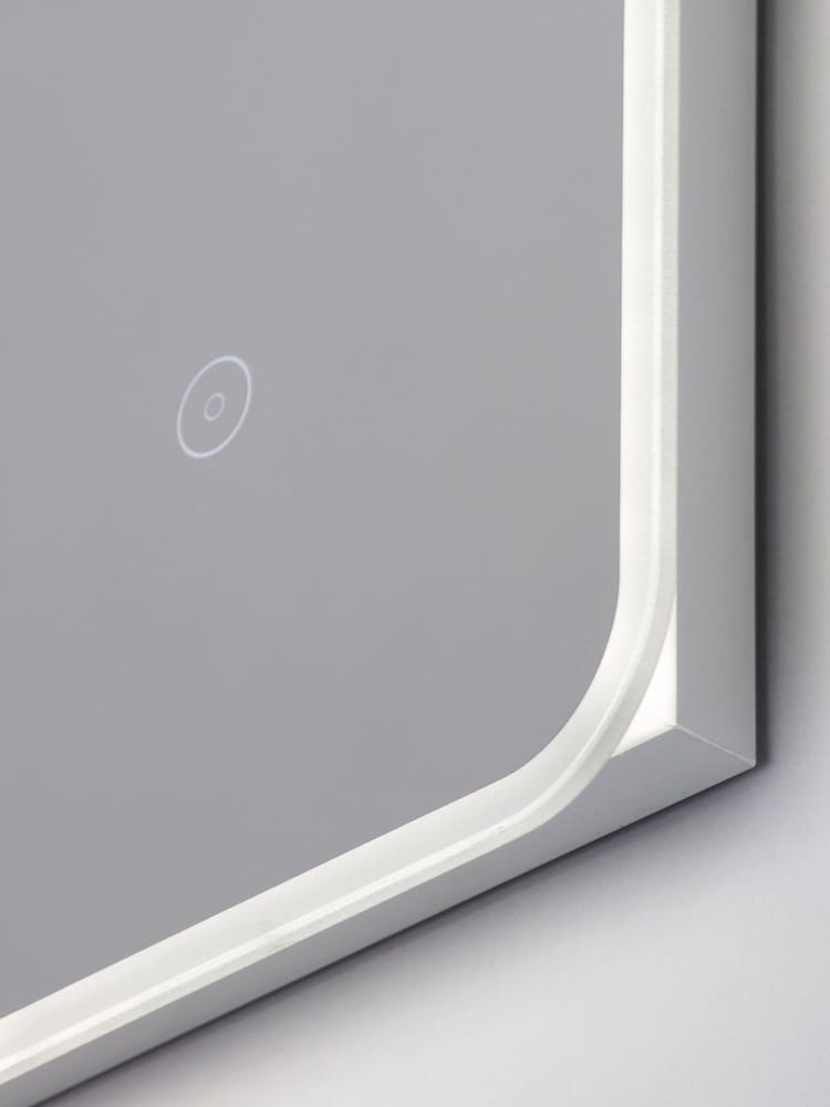 Silver Nor 600x800 22w LED IP44 Mirror - Image 2 of 4