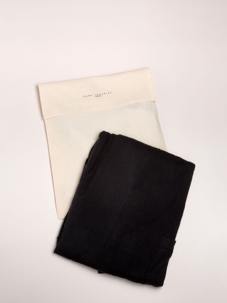Pure Luxuries London Hallbeck Cashmere & Merino Wool Dressing Gown - Image 4 of 4